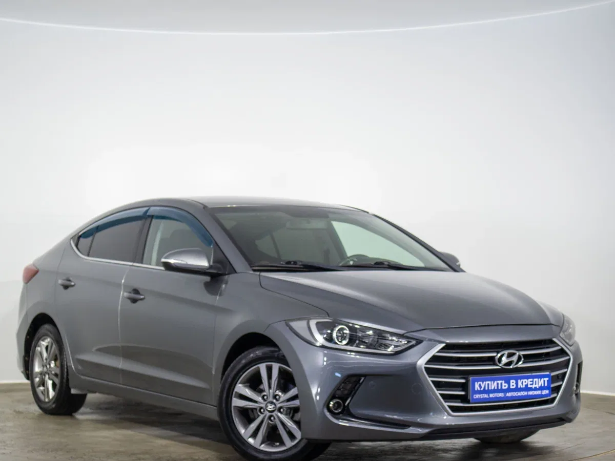Hyundai Elantra VI (AD)
