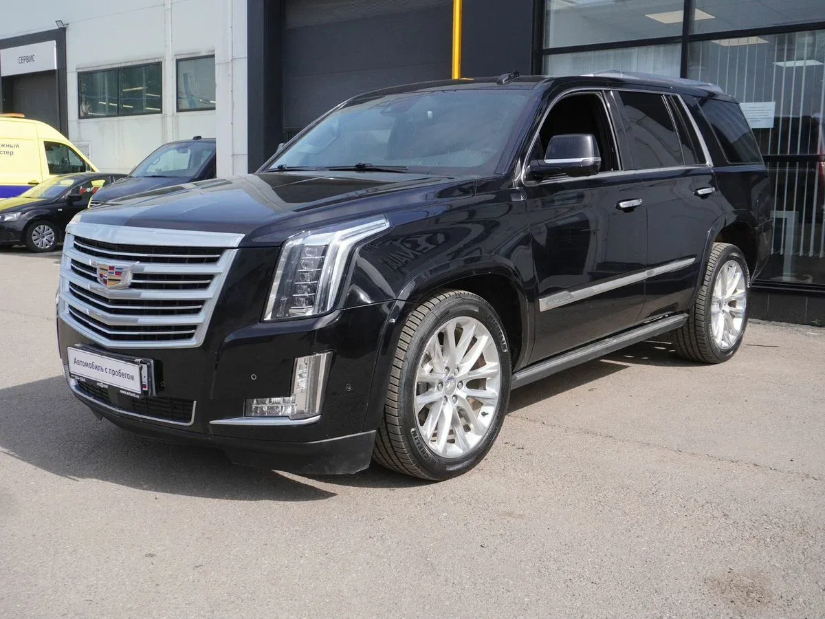 Cadillac Escalade IV