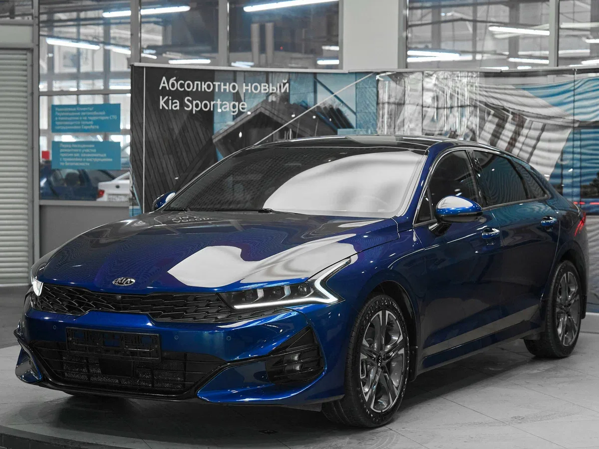 Kia K5 III