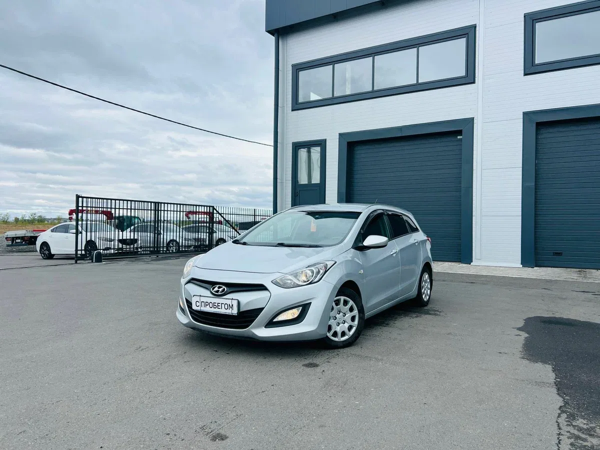 Hyundai i30 II