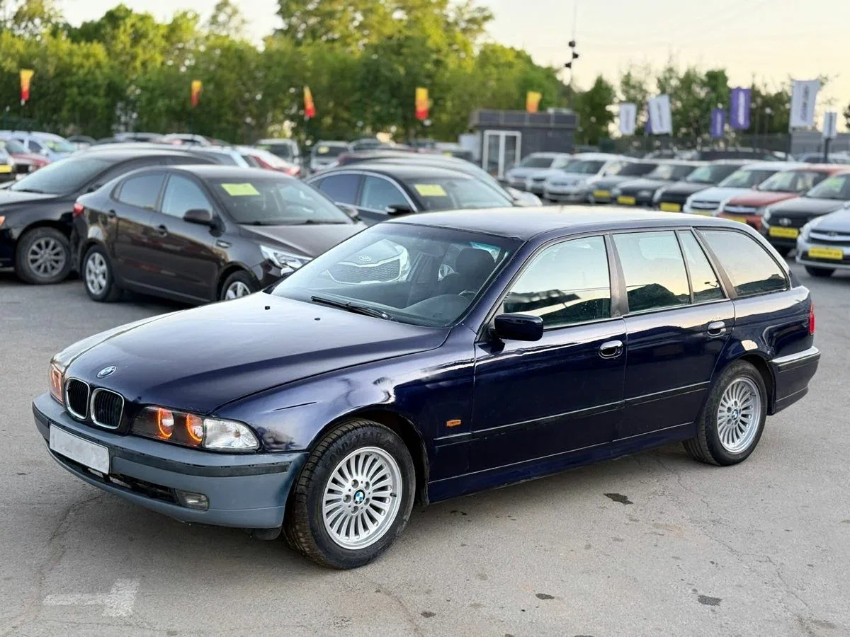 BMW 5 серии IV (E39)