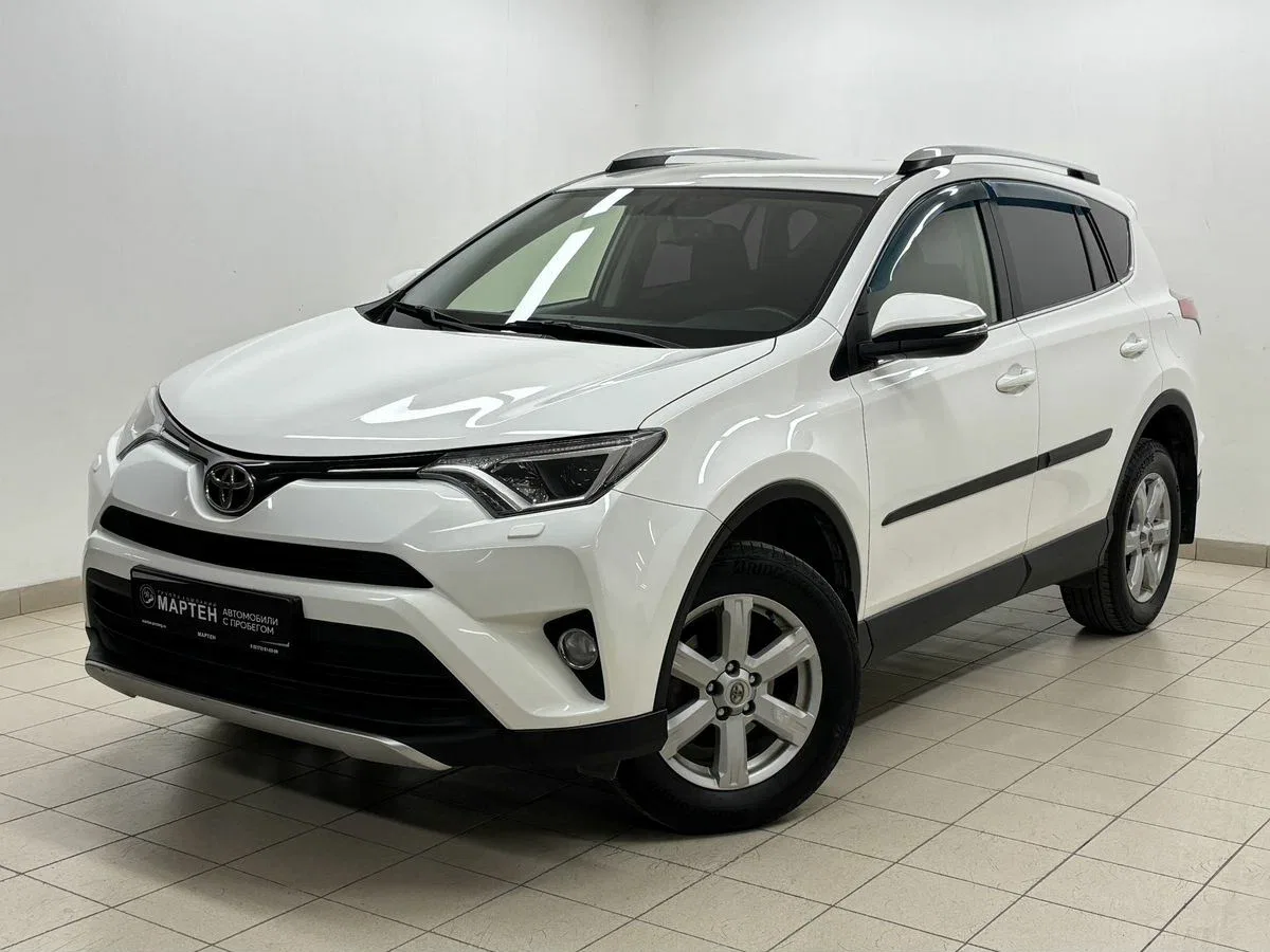 Toyota RAV4 IV (XA40) Рестайлинг