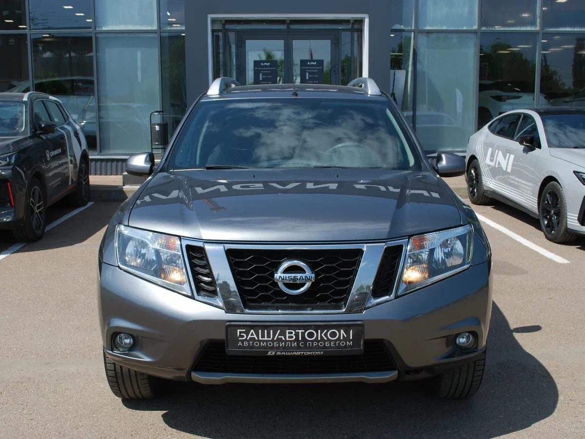 Nissan Terrano III (D10)