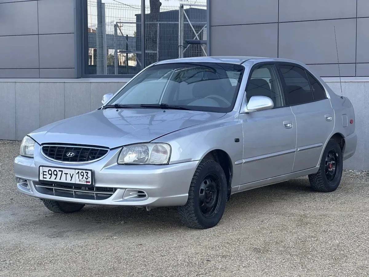 Hyundai Accent II