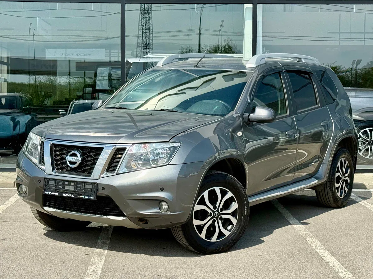 Nissan Terrano III (D10)