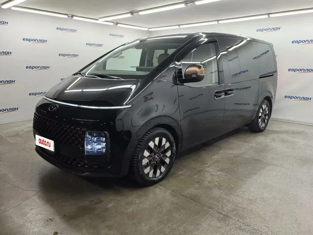 Hyundai Staria I