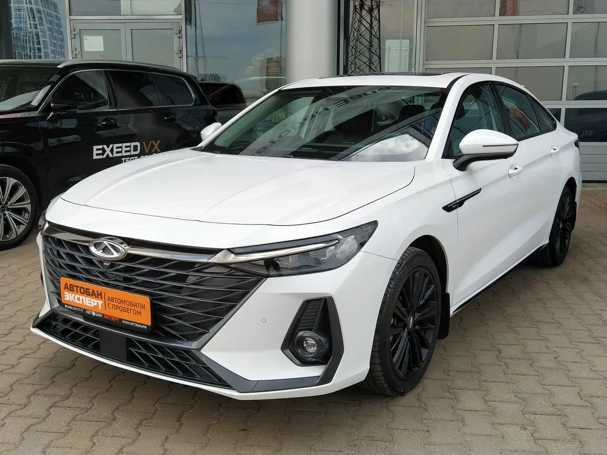 Chery Arrizo 8