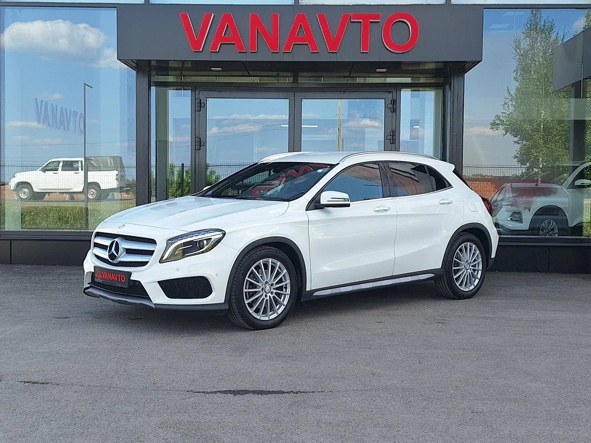 Mercedes-Benz GLA 250 I (X156)