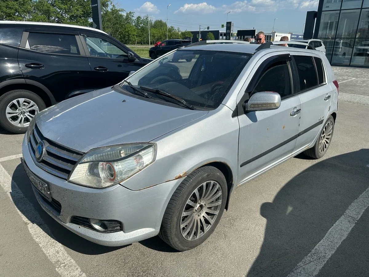 Geely MK Cross I