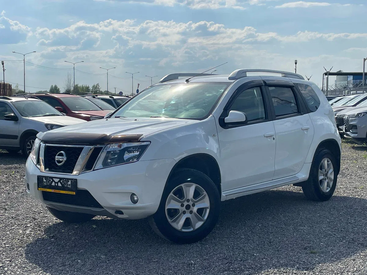 Nissan Terrano III (D10)