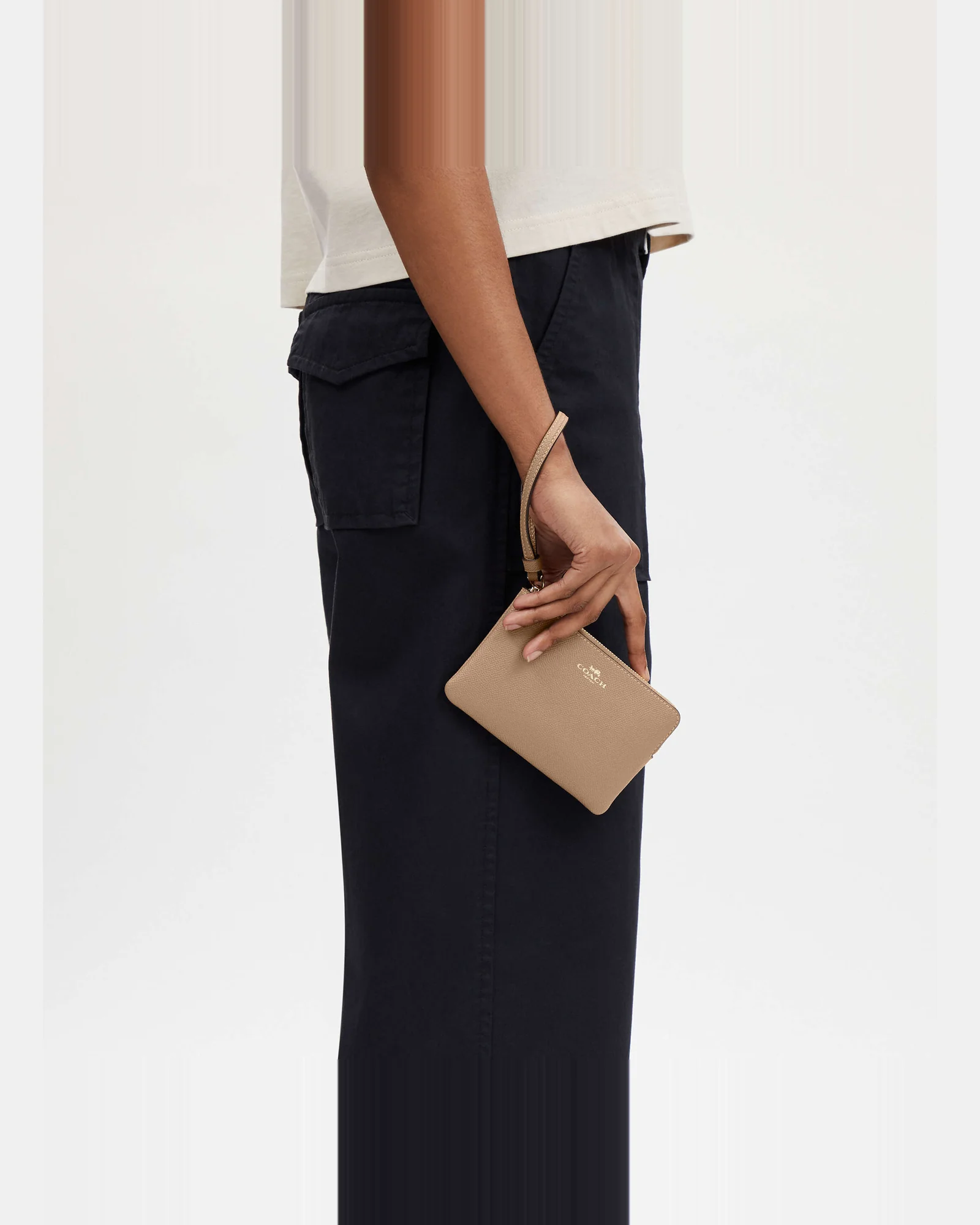 Клатч-кошелёк Coach Corner Zip Wristlet Signature Canvas — 2
