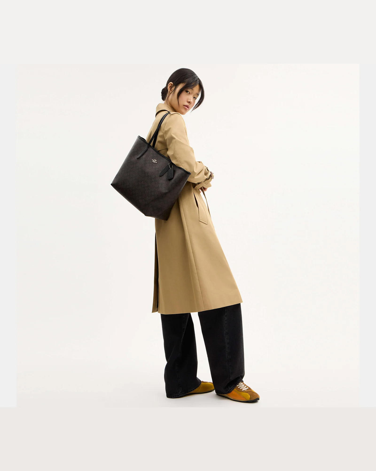 Сумка-тоут Coach City Tote — 16