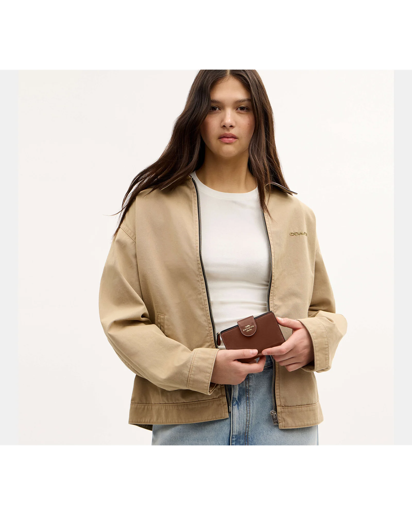 Кожаный кошелёк Coach среднего размера на молнии — 12