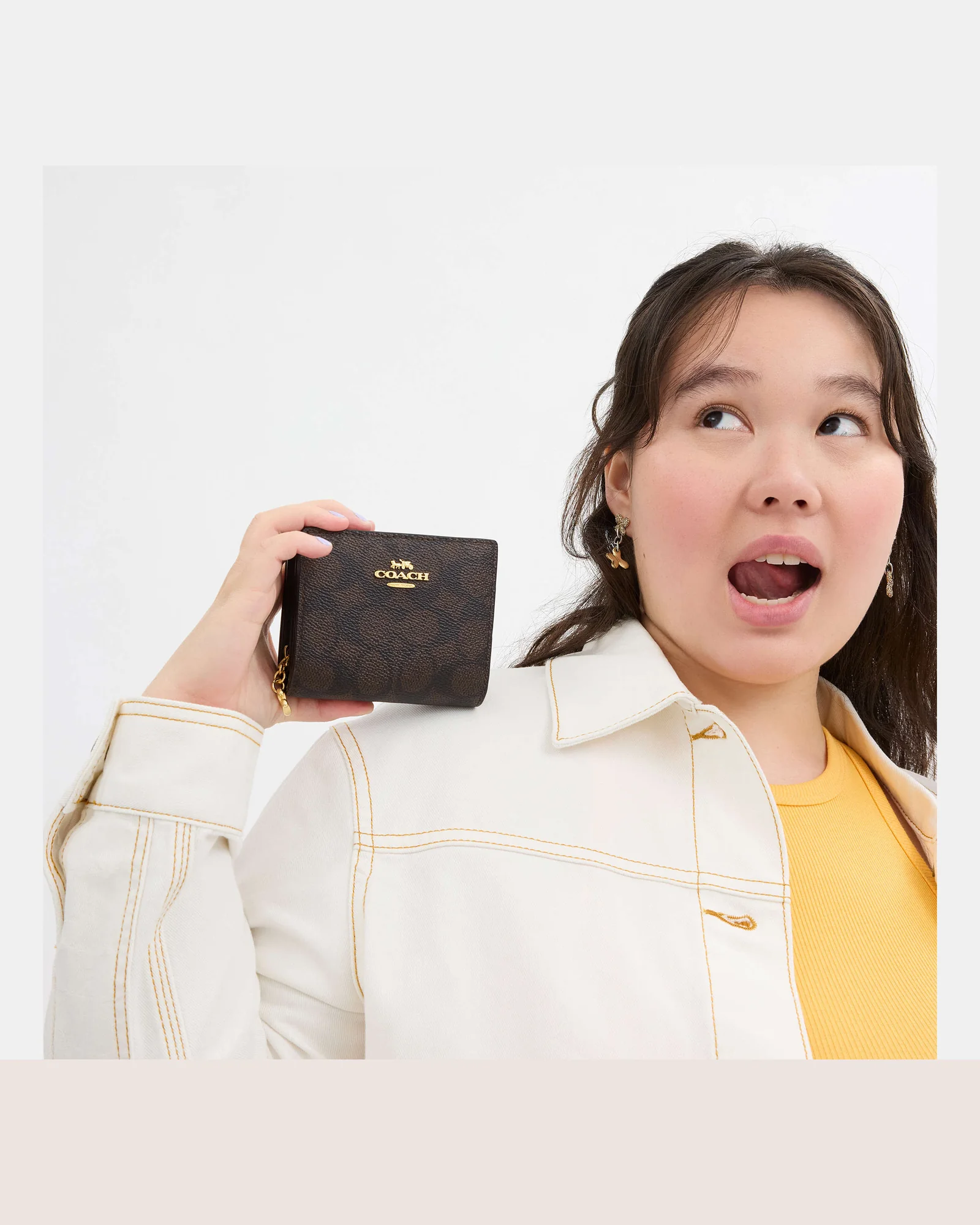Небольшой кошелёк Coach на кнопке с фирменным принтом — 6