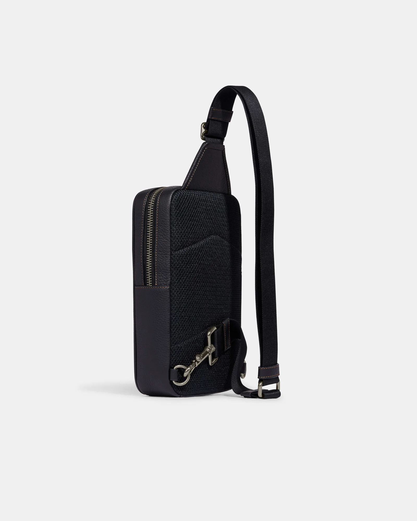Сумка-слинг Coach Sullivan из фирменного текстиля — 10