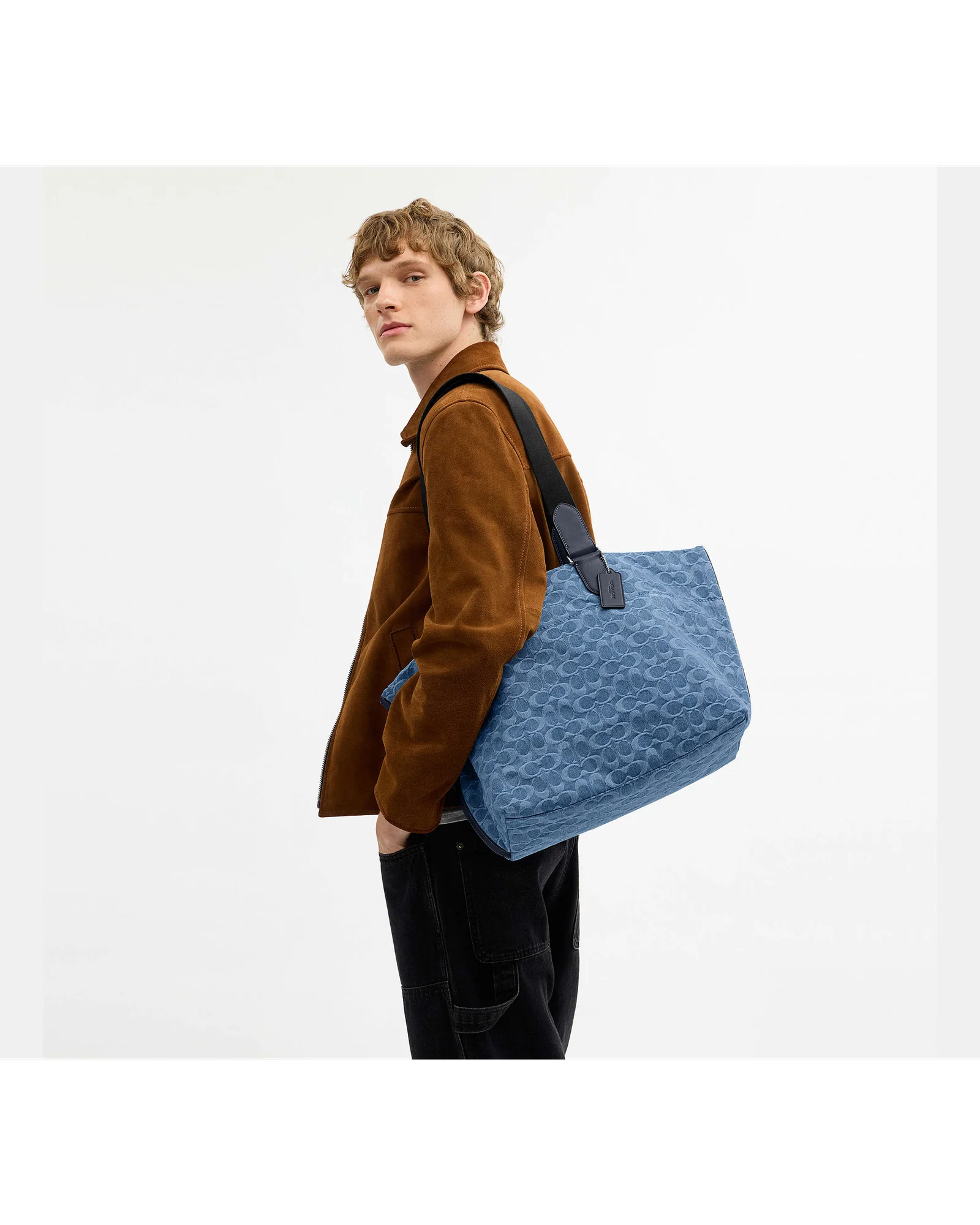 Сумка-тоут Coach Tour из фирменного денима — 12