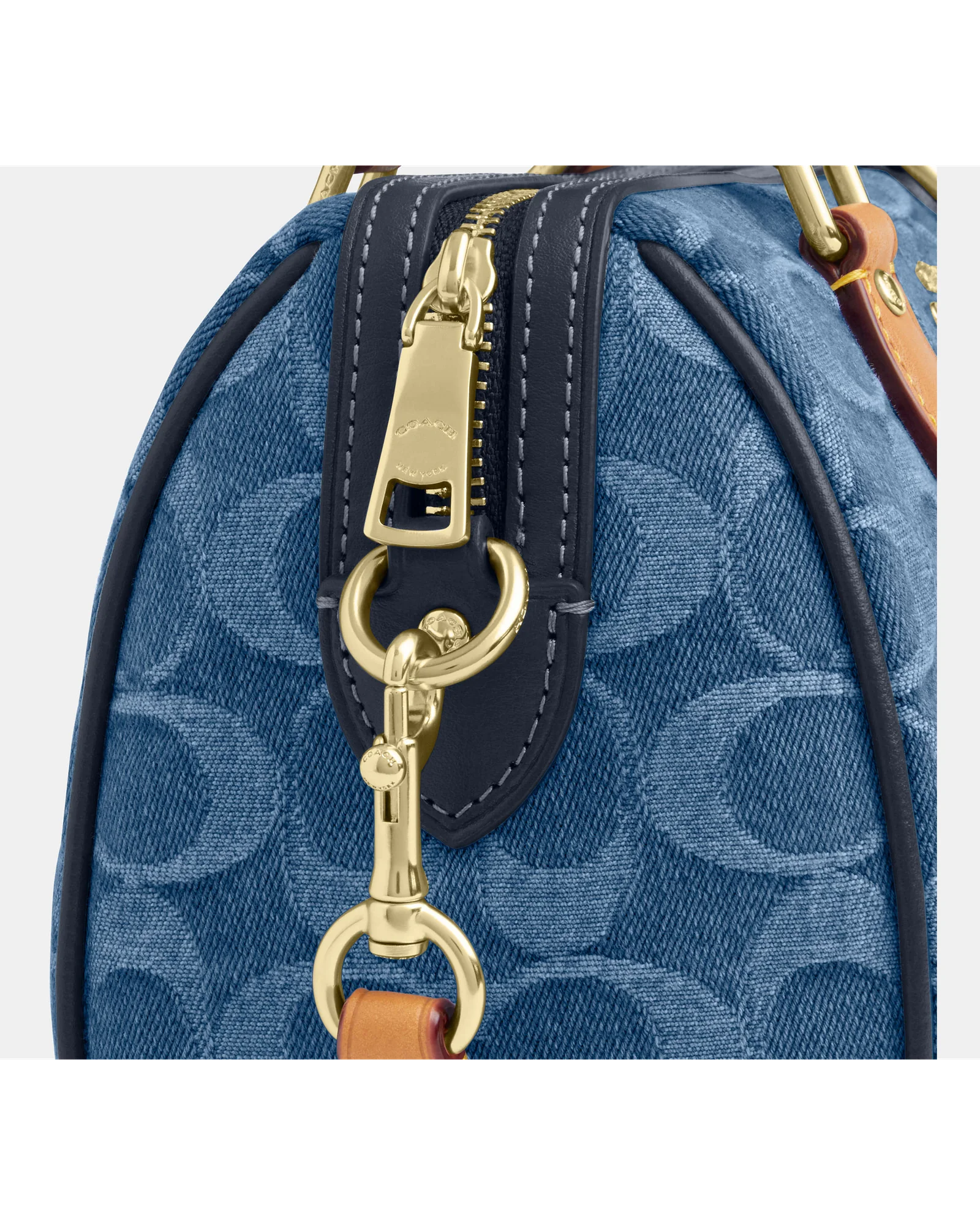 Мини-сумка кросс-боди Coach Rowan из джинсовой ткани Signature — 3