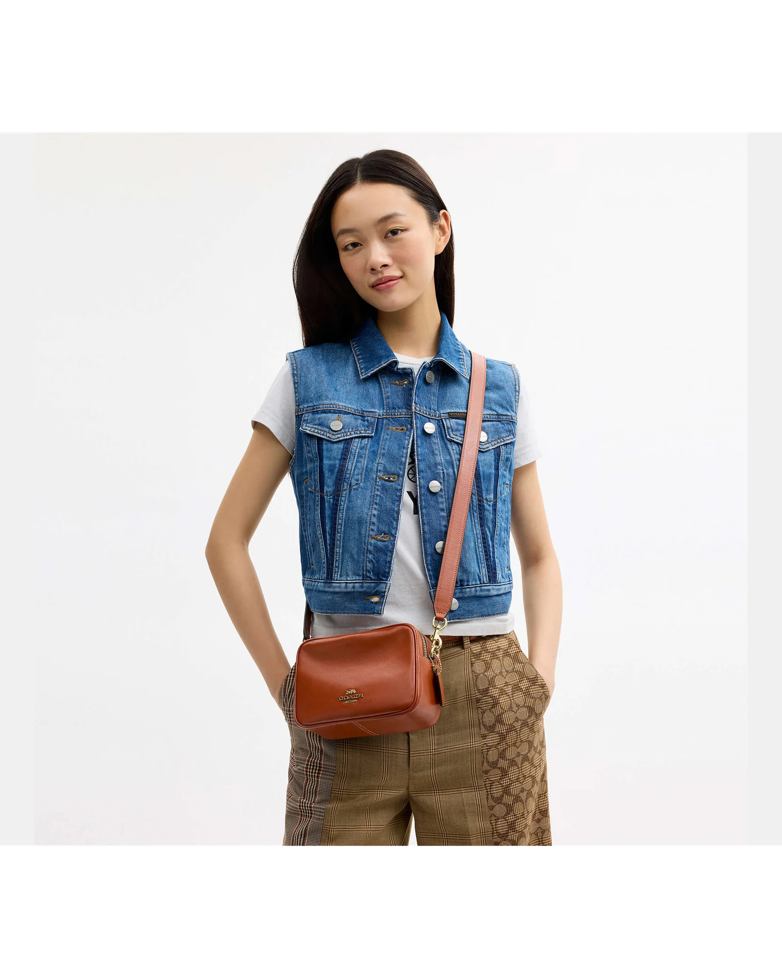 Мини-сумка-кроссбоди Coach Carey — 20