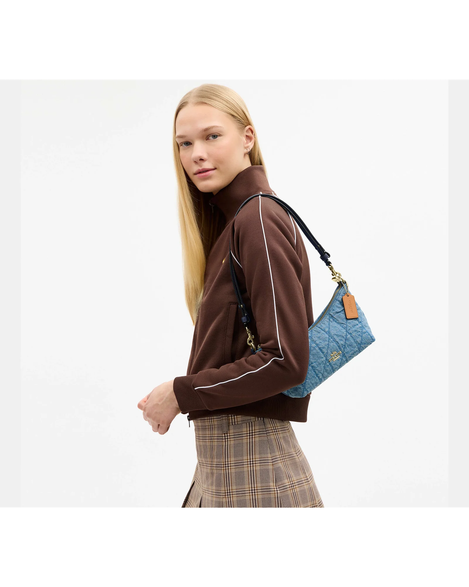 Стёганая сумка на плечо Coach Caitlin — 19