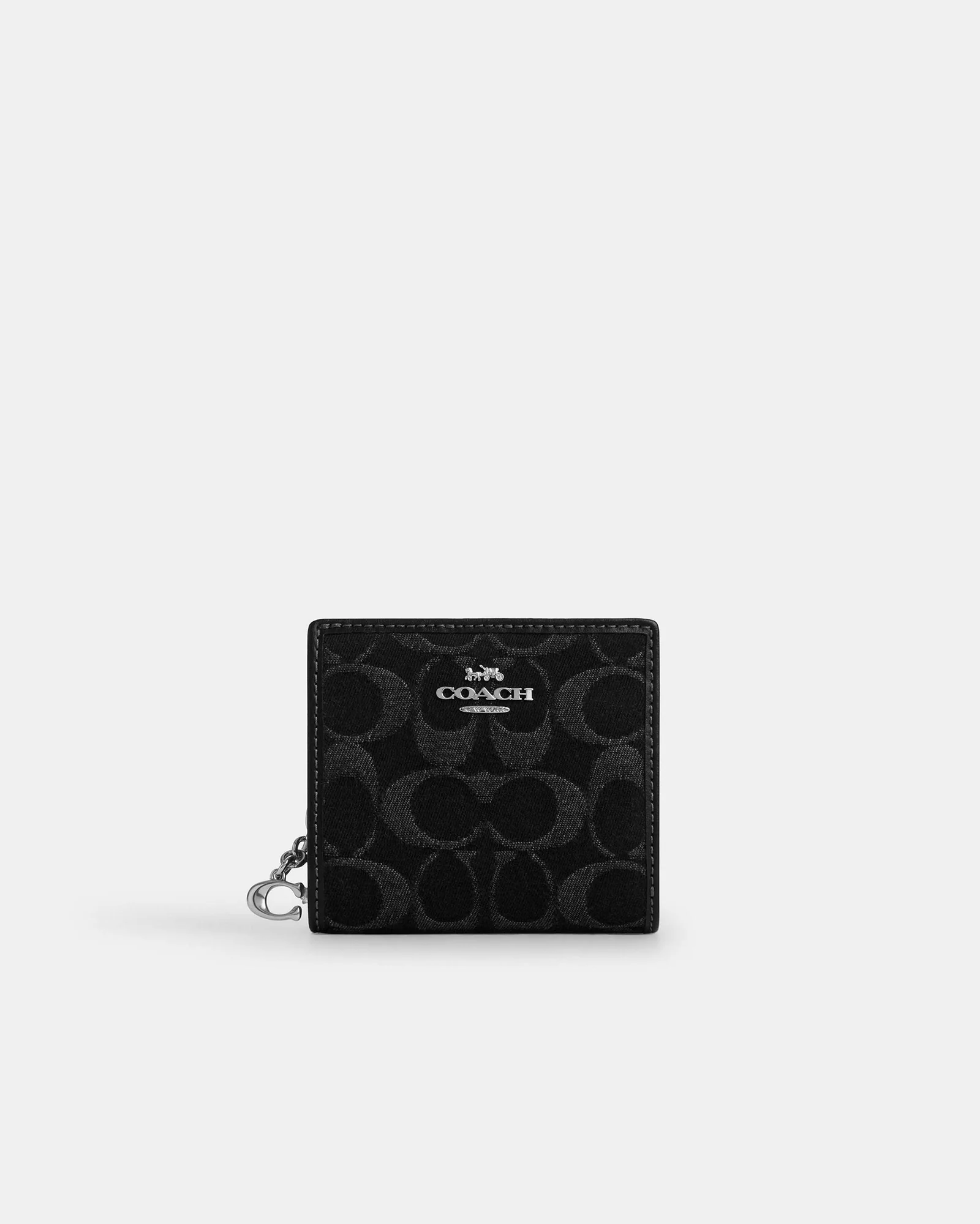 Компактный кошелек Coach на кнопке из фирменного денима — 1