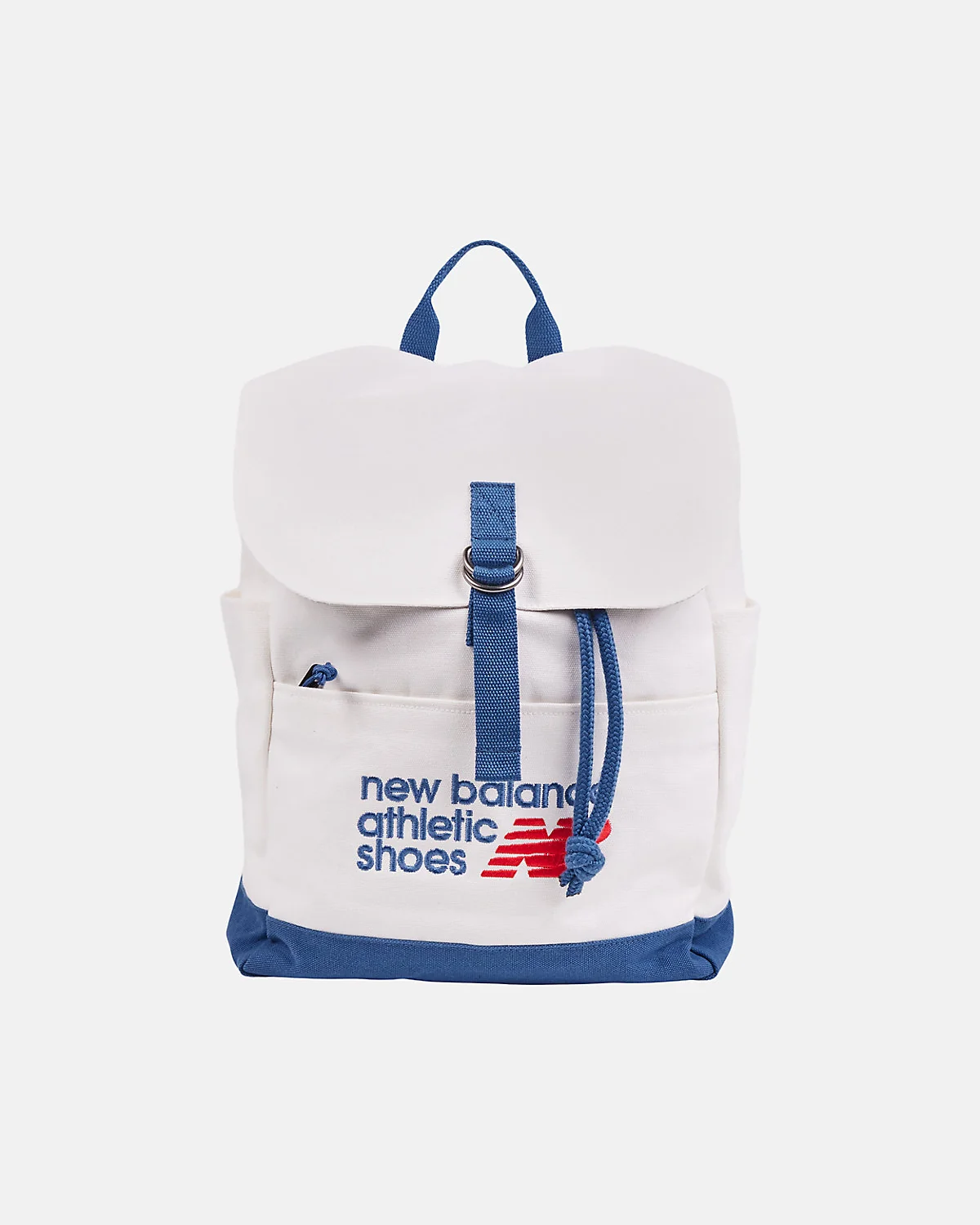 Чёрный рюкзак из канваса New Balance с логотипом, вид спереди.