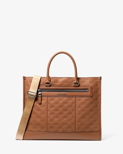 Кожаная сумка-тоут Michael Kors Jet Set с тисненым логотипом