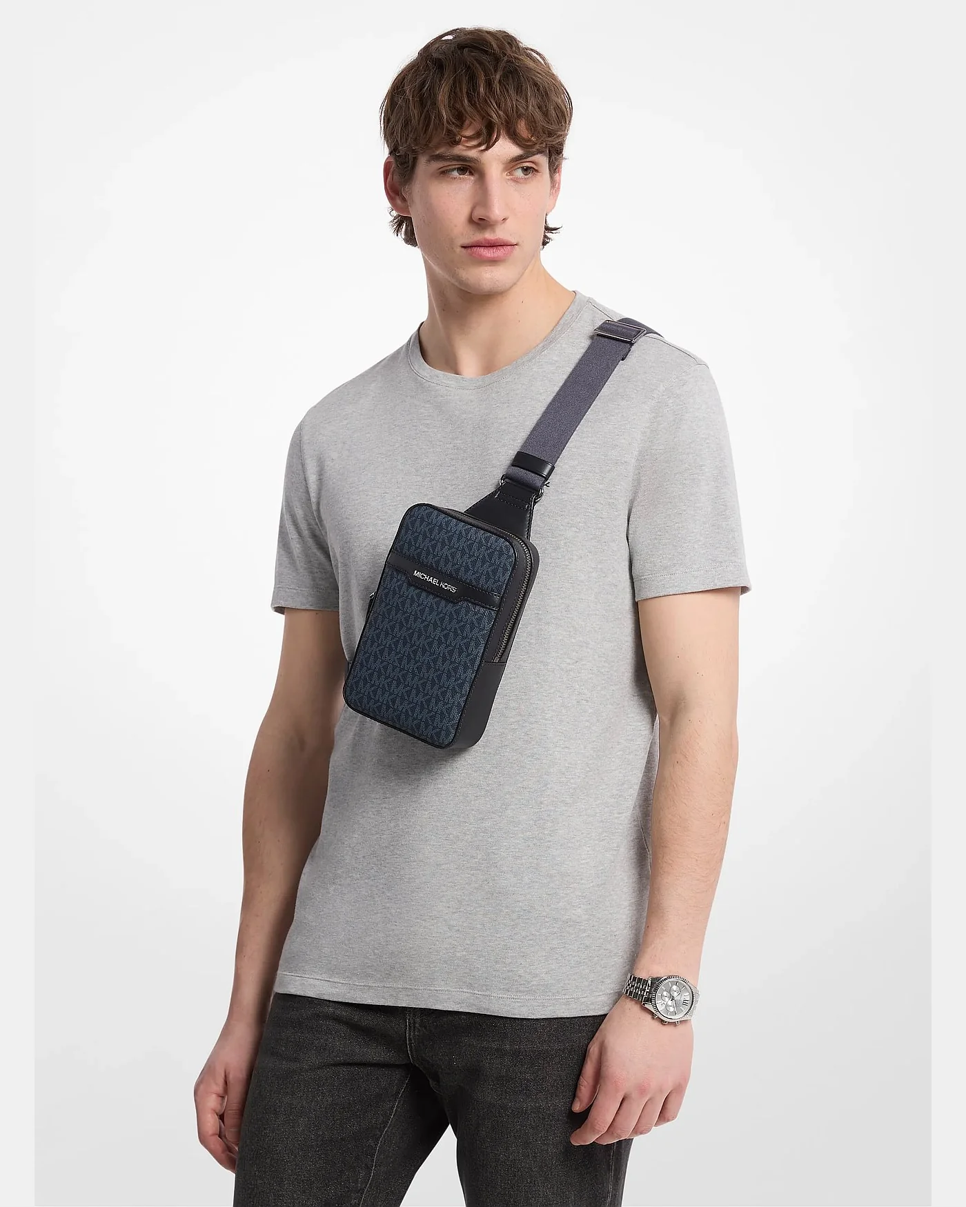 Рюкзак-слинг Michael Kors Cooper Signature с логотипом — 6