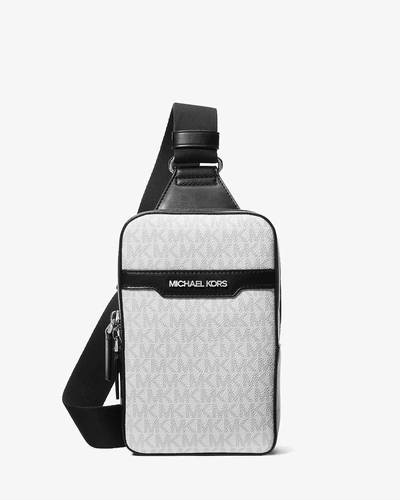 Рюкзак-слинг Michael Kors Cooper Signature с логотипом