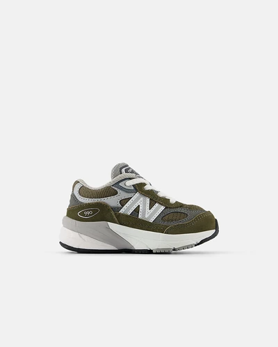 Детские кроссовки New Balance 990v6
