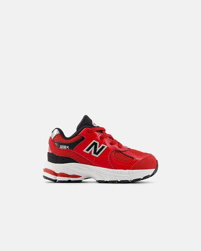 Кроссовки New Balance 2002 Lace для малышей на шнуровке