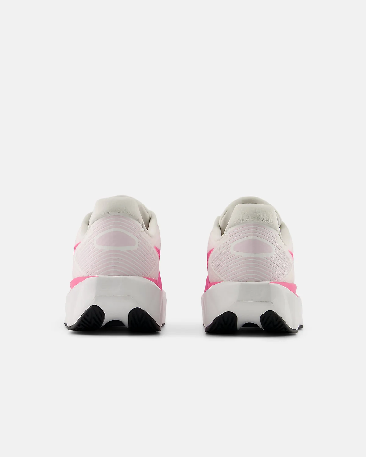 Кроссовки New Balance FuelCell Rebel Lace — 5
