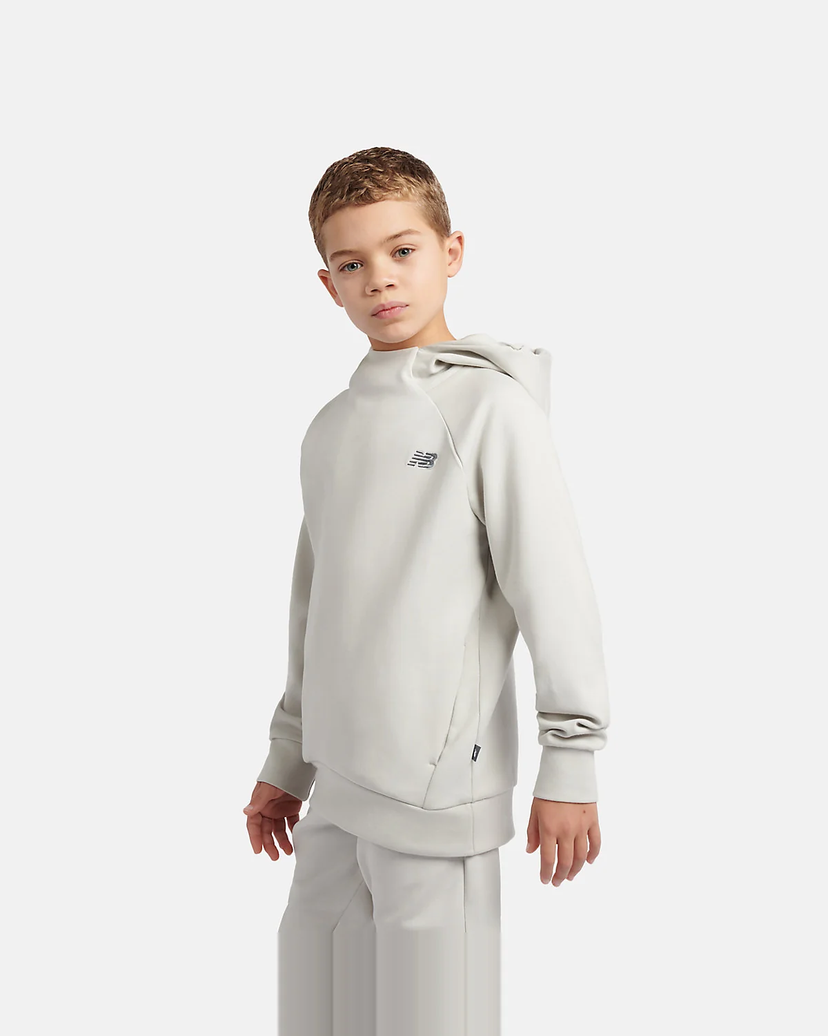 Худи New Balance из технологичного трикотажа — 6