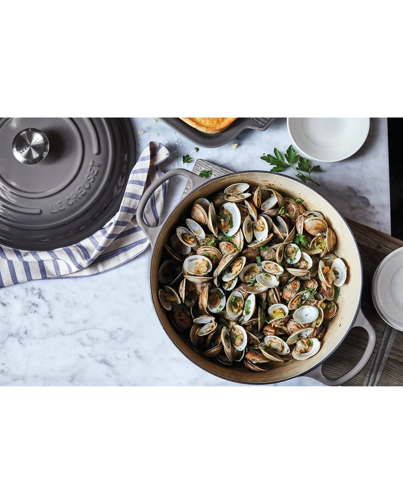 Кастрюля Le Creuset Signature 4.5 qt Серый Oyster — 5