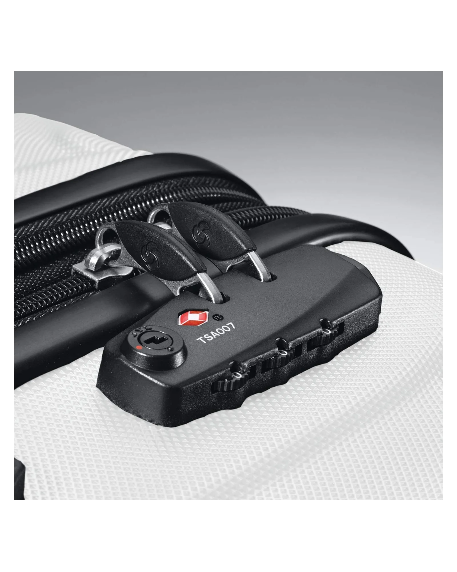 Чемодан Samsonite Omni PC 24" Белый — 3