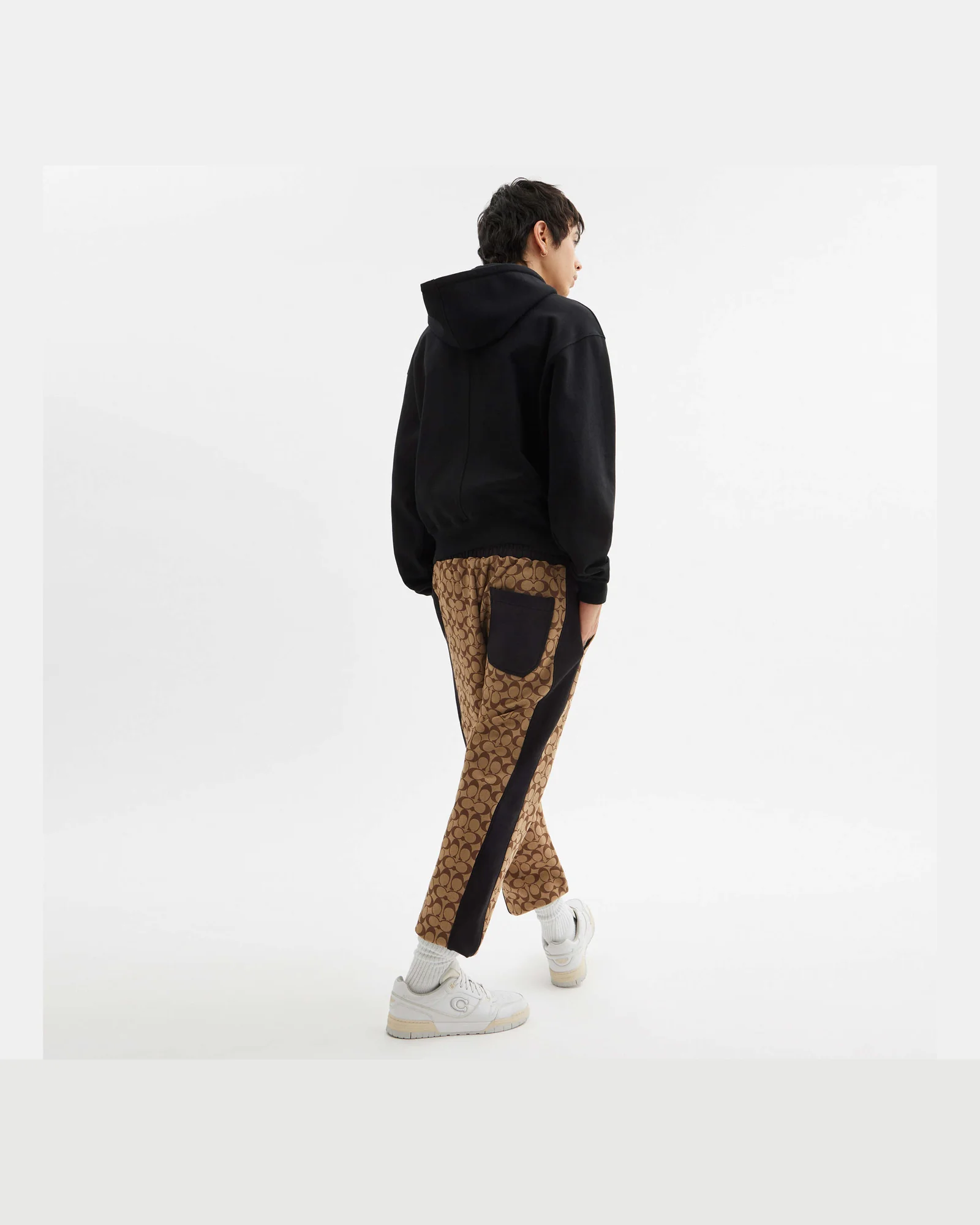 Спортивные брюки Coach Signature с монограммой — 13