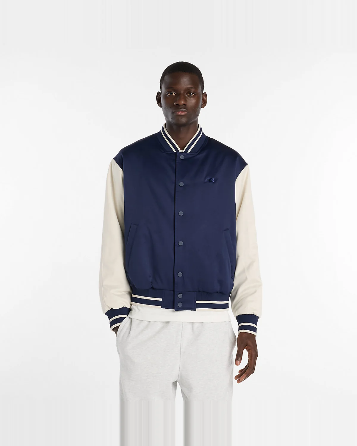 Куртка-бомбер New Balance Athletics Varsity — 2