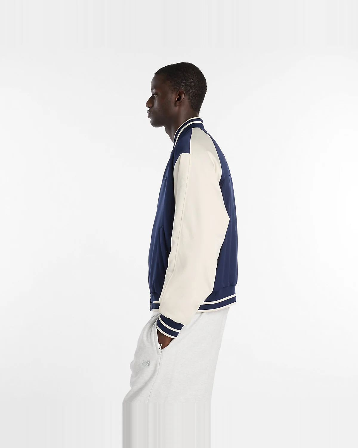 Куртка-бомбер New Balance Athletics Varsity — 6