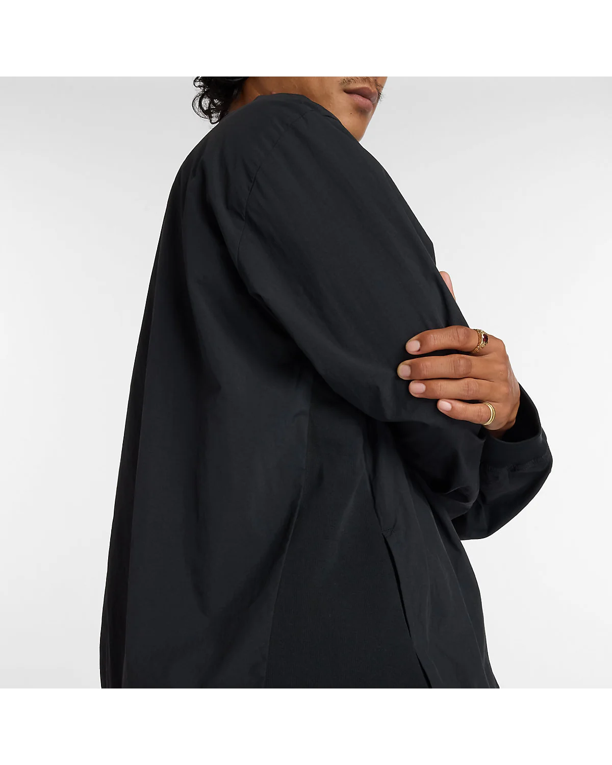 Футболка New Balance Numeric Woven Crew — 6