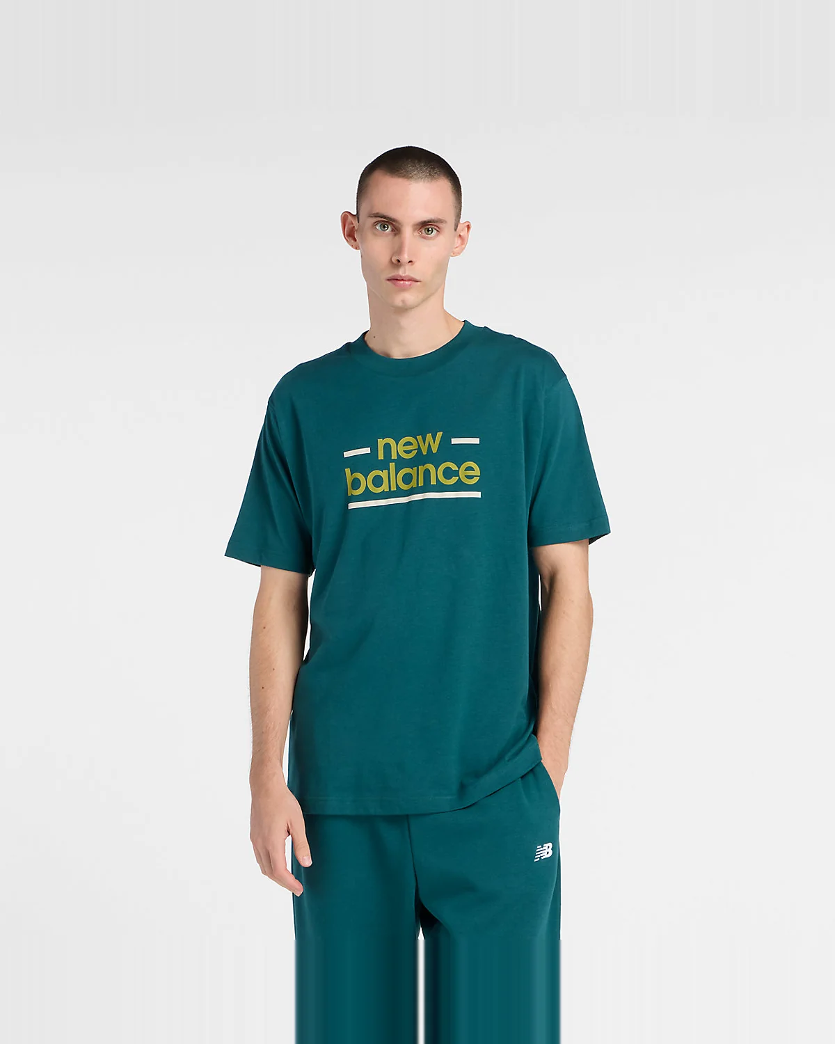 Футболка New Balance Linear Lines — 2