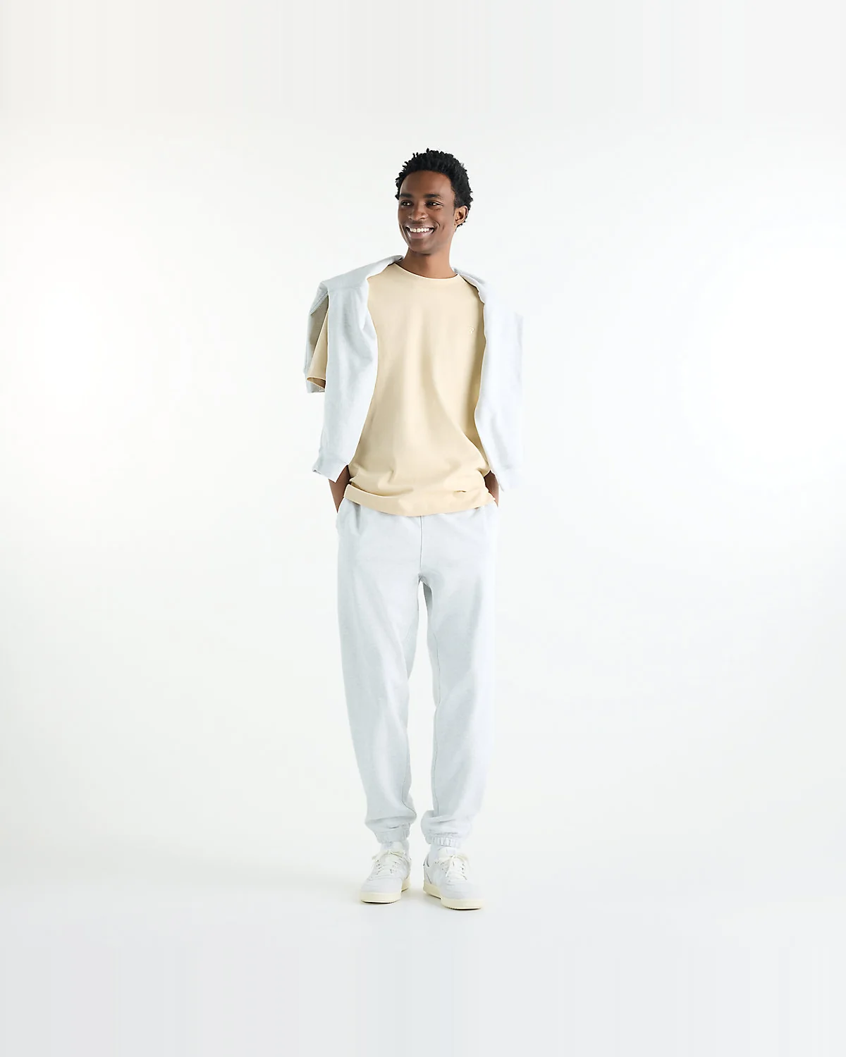 Футболка New Balance Athletics Cotton — 4