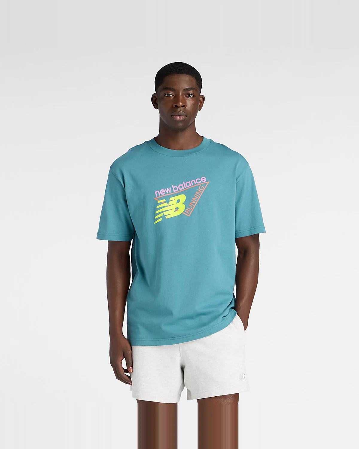 Мужская футболка New Balance Classic Tri-Logo — 2