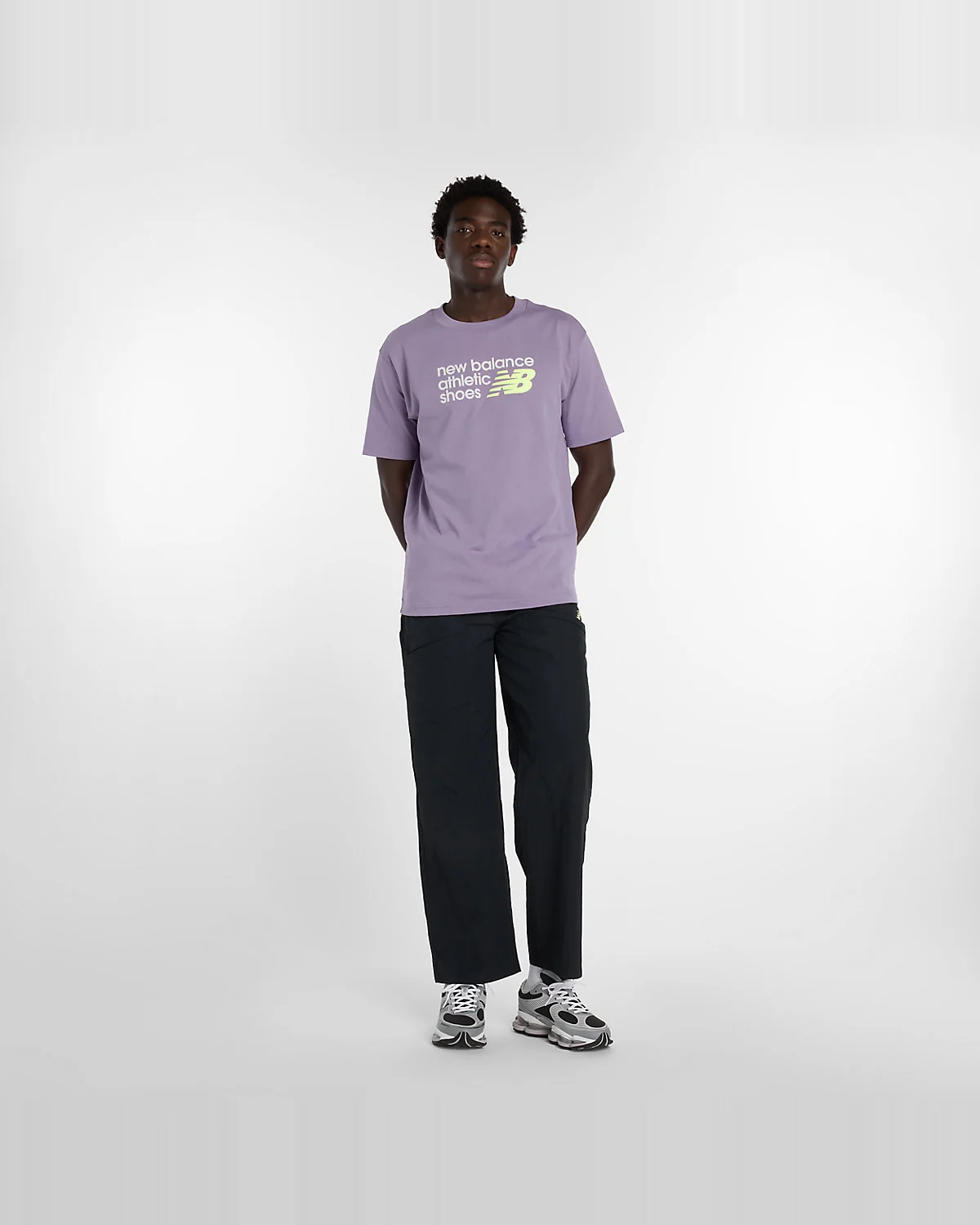 Футболка New Balance Athletics Premium Relaxed сиреневая — 3