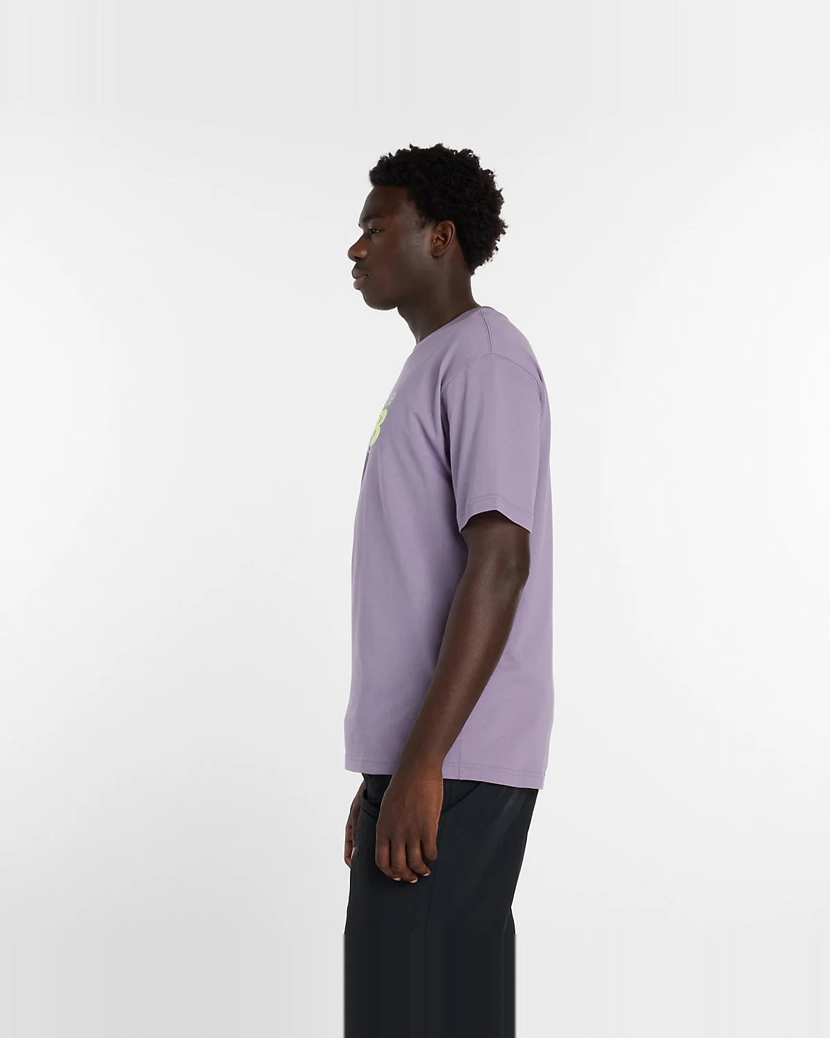 Футболка New Balance Athletics Premium Relaxed сиреневая — 6
