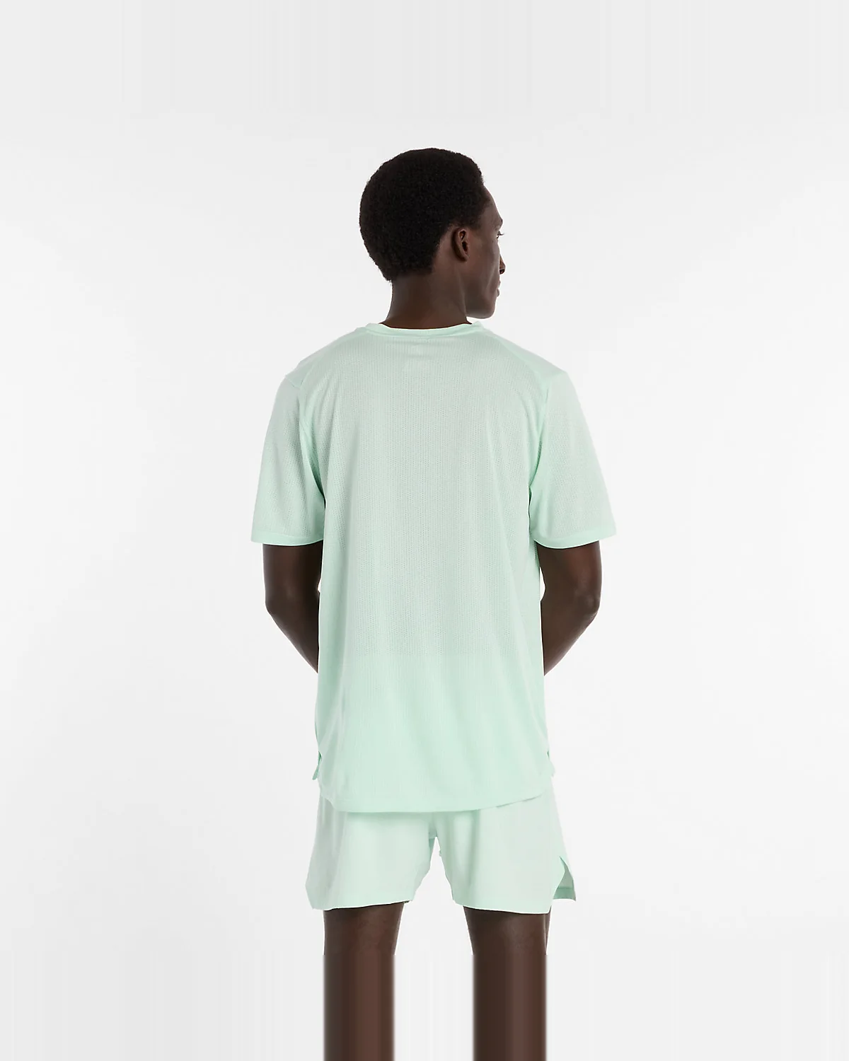 Мужская футболка New Balance RC Essential — 2