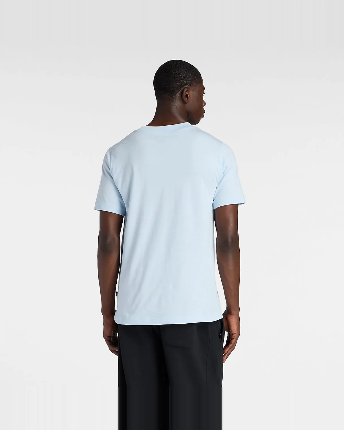 Футболка New Balance Break — 3