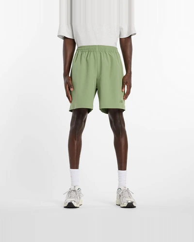 Мужские шорты New Balance Athletics Stretch Woven 7"
