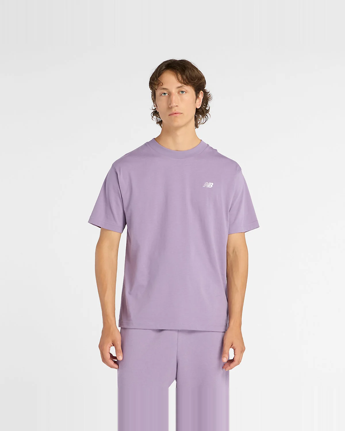 Футболка New Balance Sport Essentials Cotton фиолетовая — 2