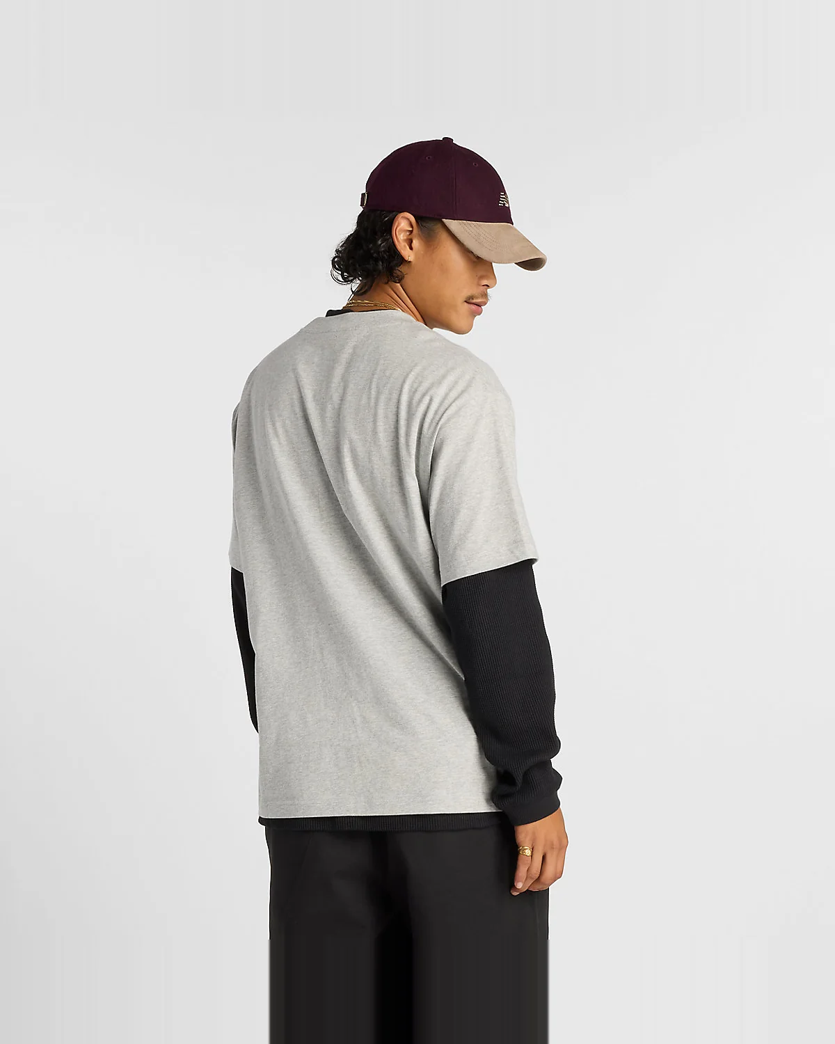 Футболка New Balance Numeric Small Logo серая — 5