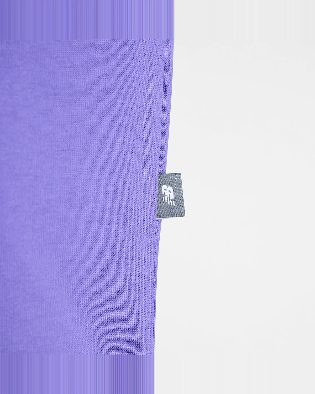 Футболка New Balance Athletics Premium Logo фиолетовая — 1