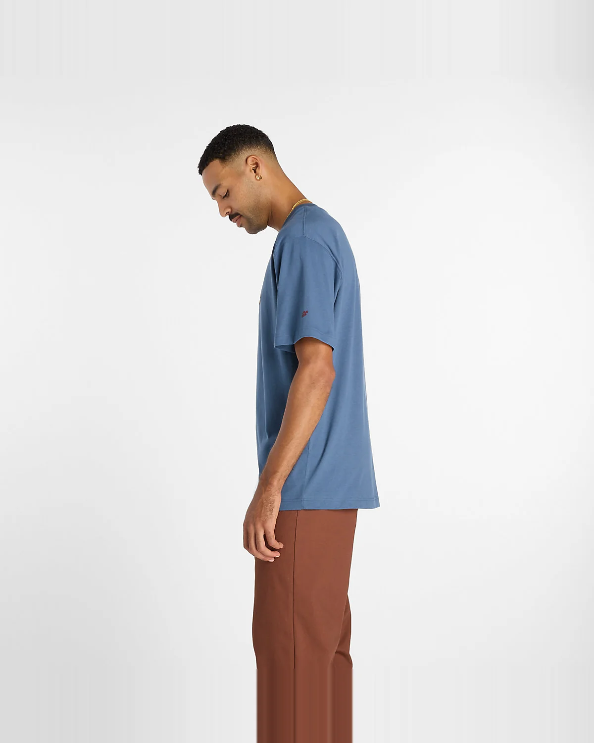 Футболка New Balance Numeric Stacked Graphic синяя — 6
